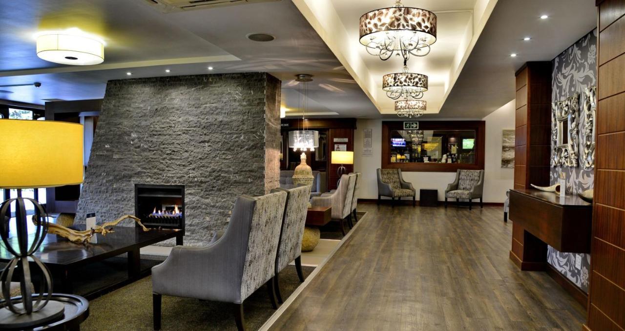 Anew Hotel Witbank Emalahleni Buitenkant foto