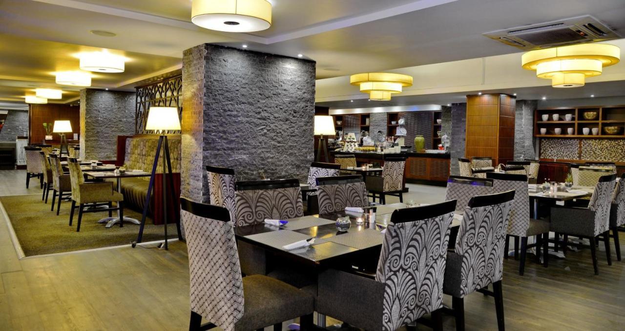 Anew Hotel Witbank Emalahleni Buitenkant foto
