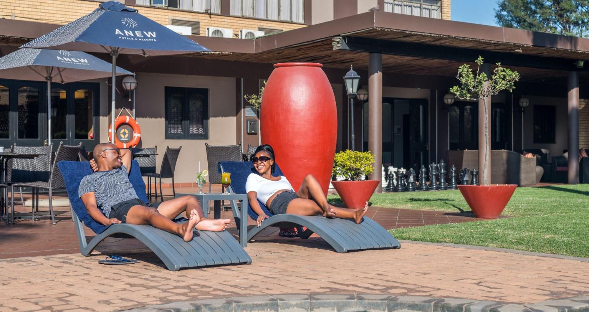 Anew Hotel Witbank Emalahleni Buitenkant foto